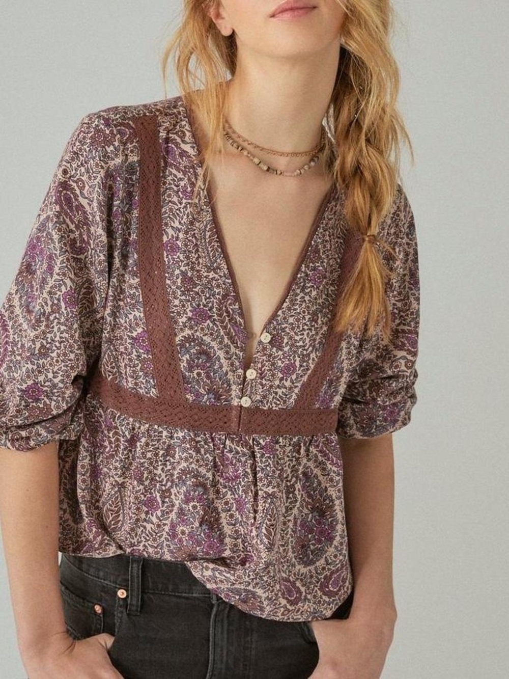 Lucky Brand Purple Paisley Ditsy Floral V-Neck Boho Peasant Blouse Lace Button M